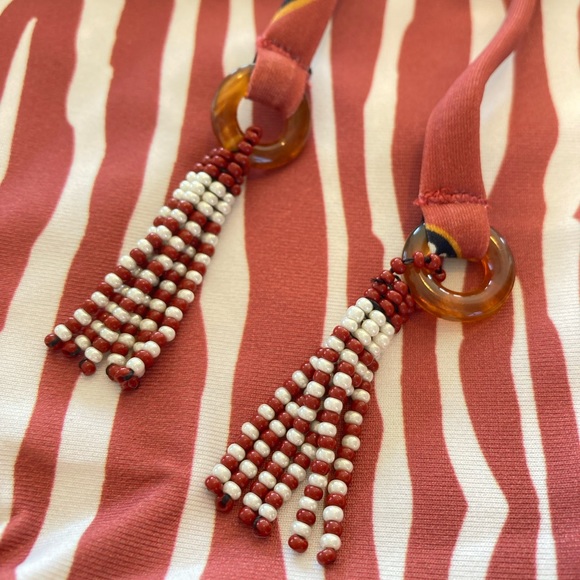 MAAJI - Tropical Parady V Wire One Piece Swimsuit - Picture 13 of 17